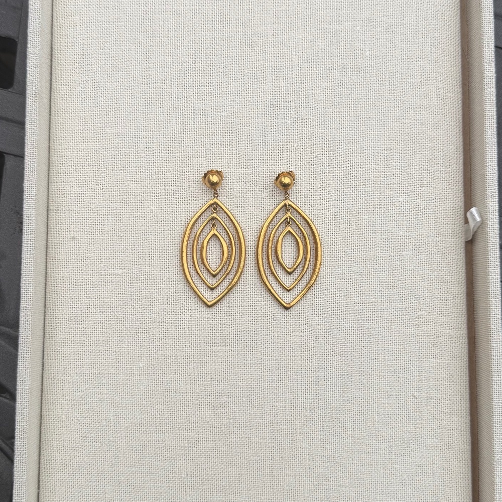 *Never Worn* Steve Vaubel Earrings